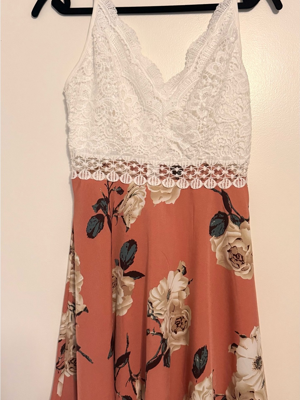 Cupshe White Lace Bodice with Dusty Rose Floral Skirt Mini Dress - Picture 2 of 2